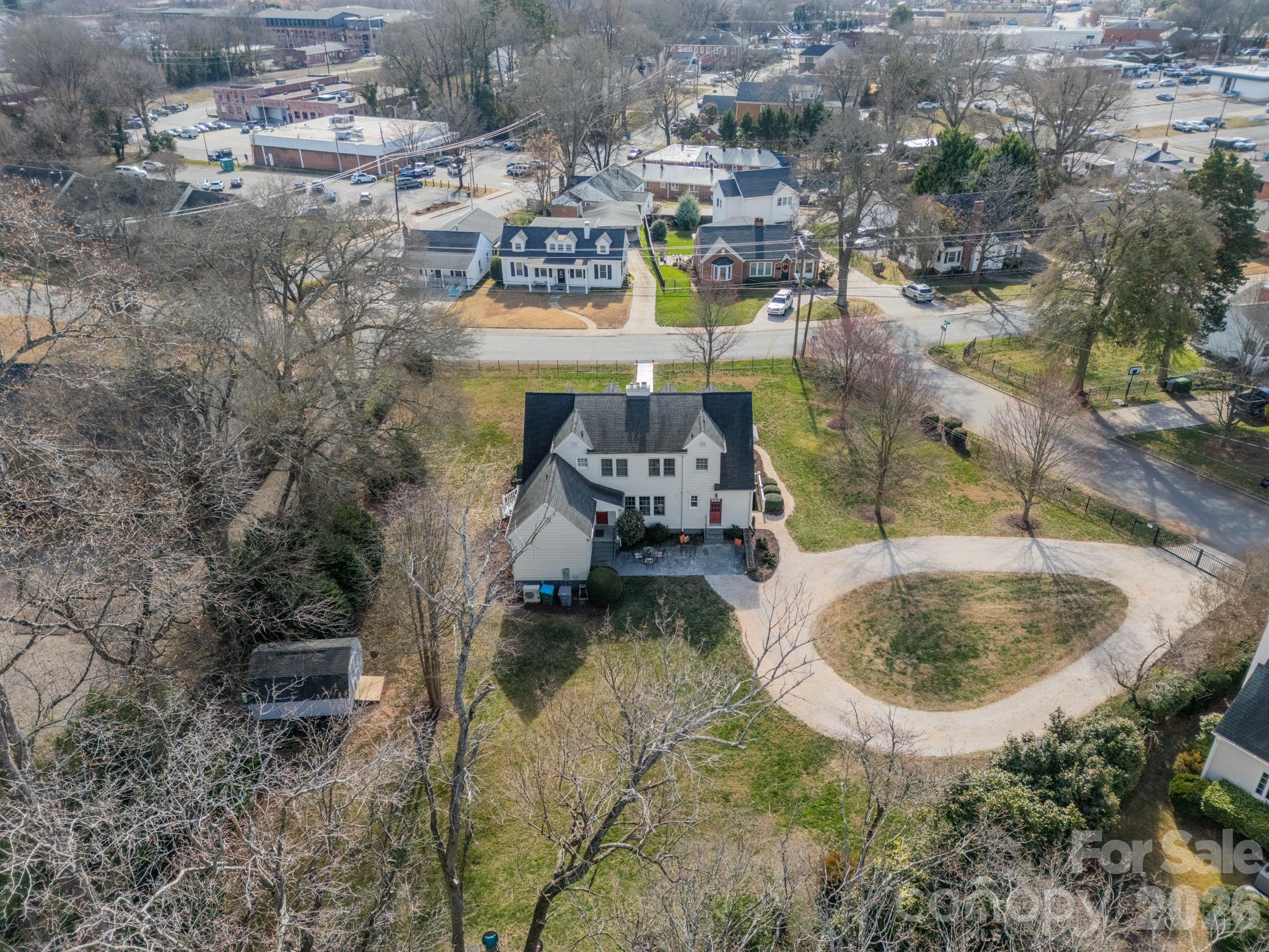 27 Circle Drive Property Photo 44