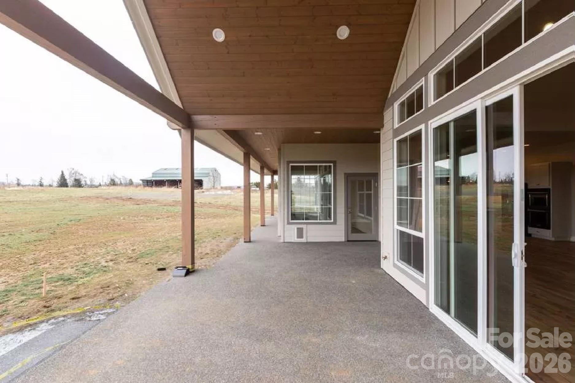 5743 Lake Pointe Drive Property Photo 18