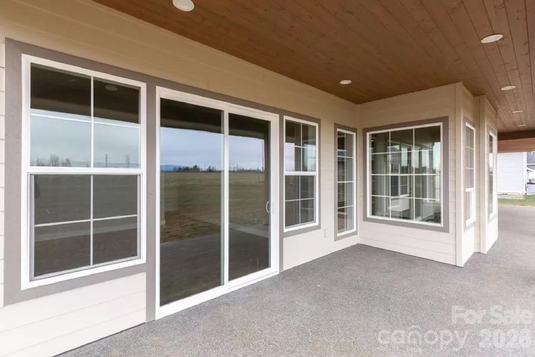5743 Lake Pointe Drive Property Photo 21