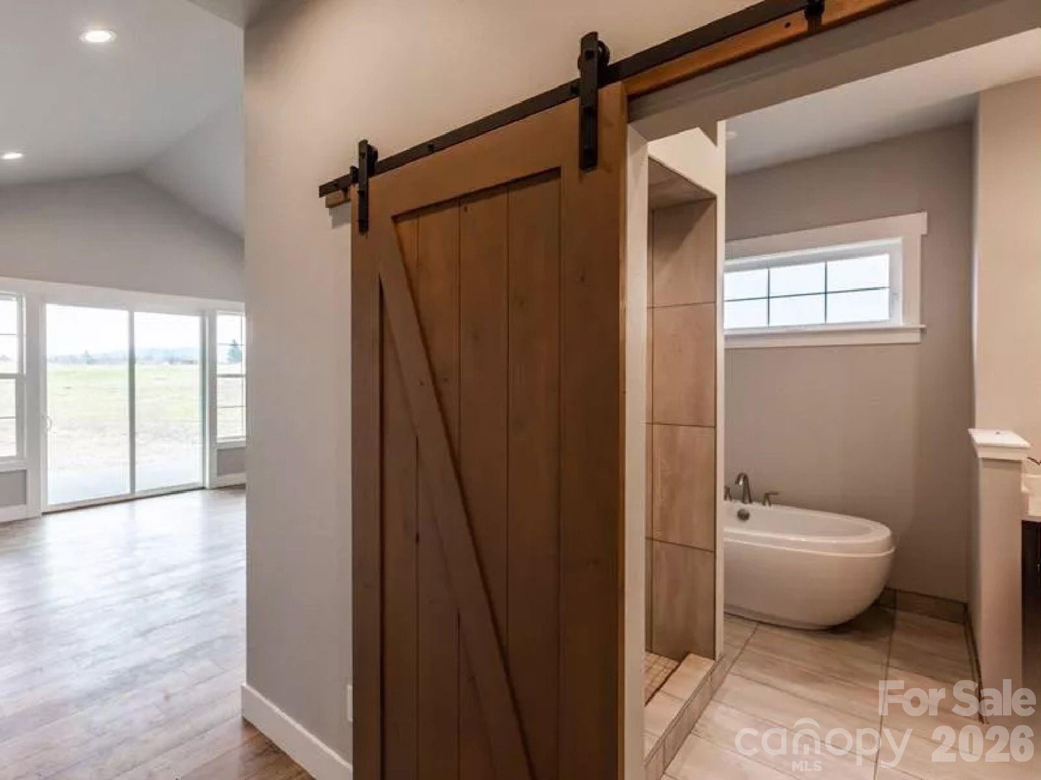 5743 Lake Pointe Drive Property Photo 24