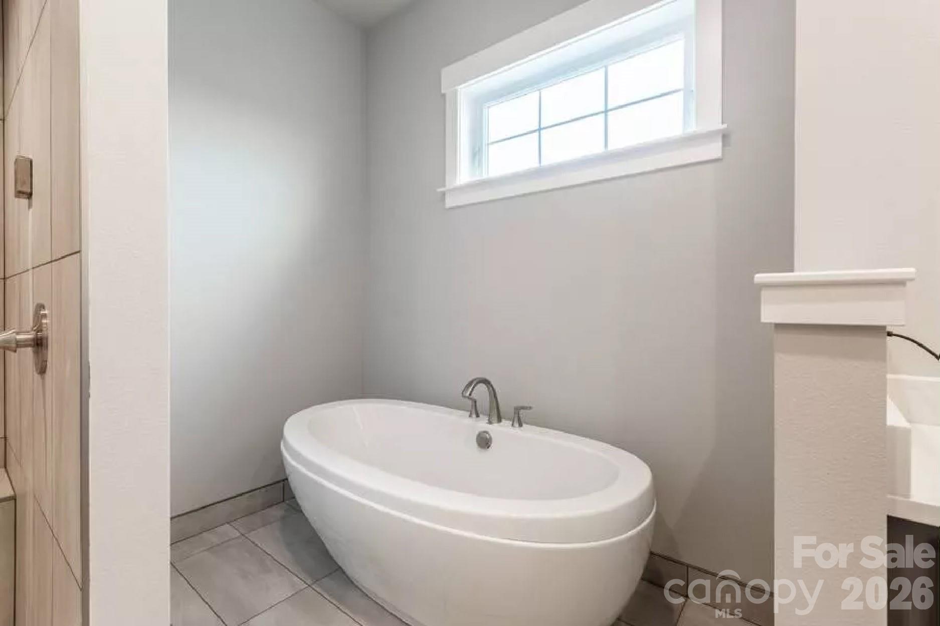 5743 Lake Pointe Drive Property Photo 27