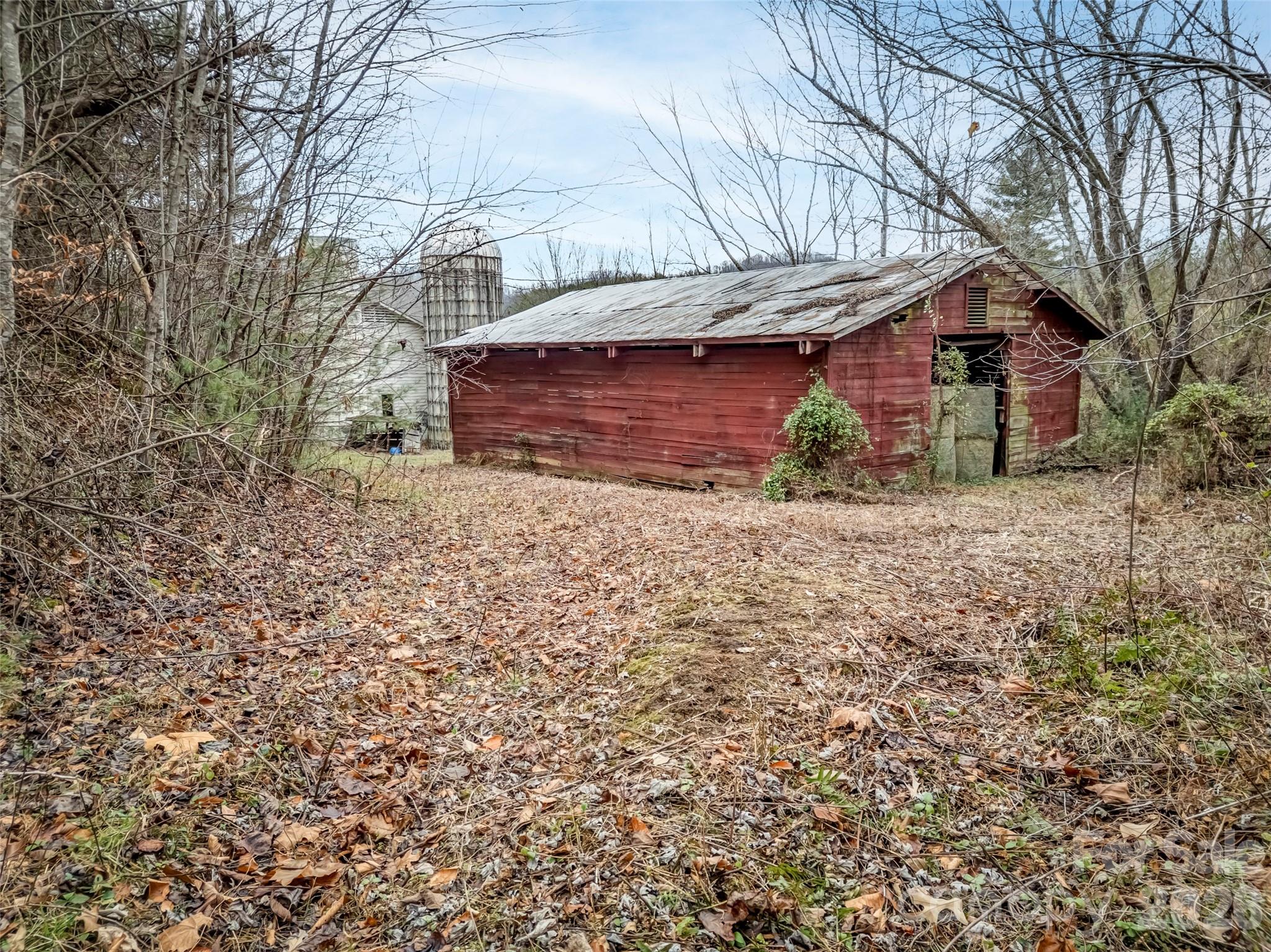 896 Newfound Road Property Photo 12