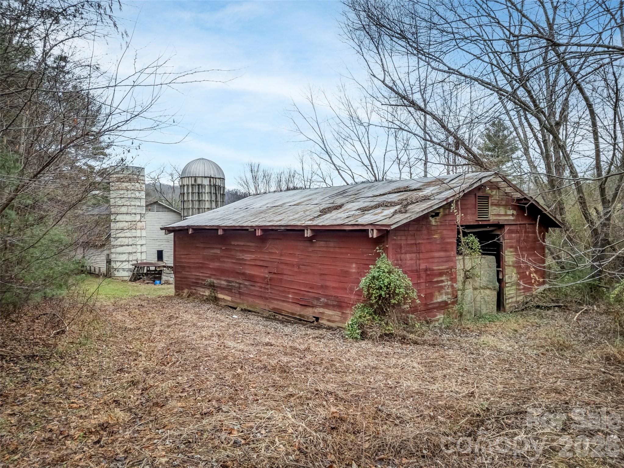 896 Newfound Road Property Photo 13