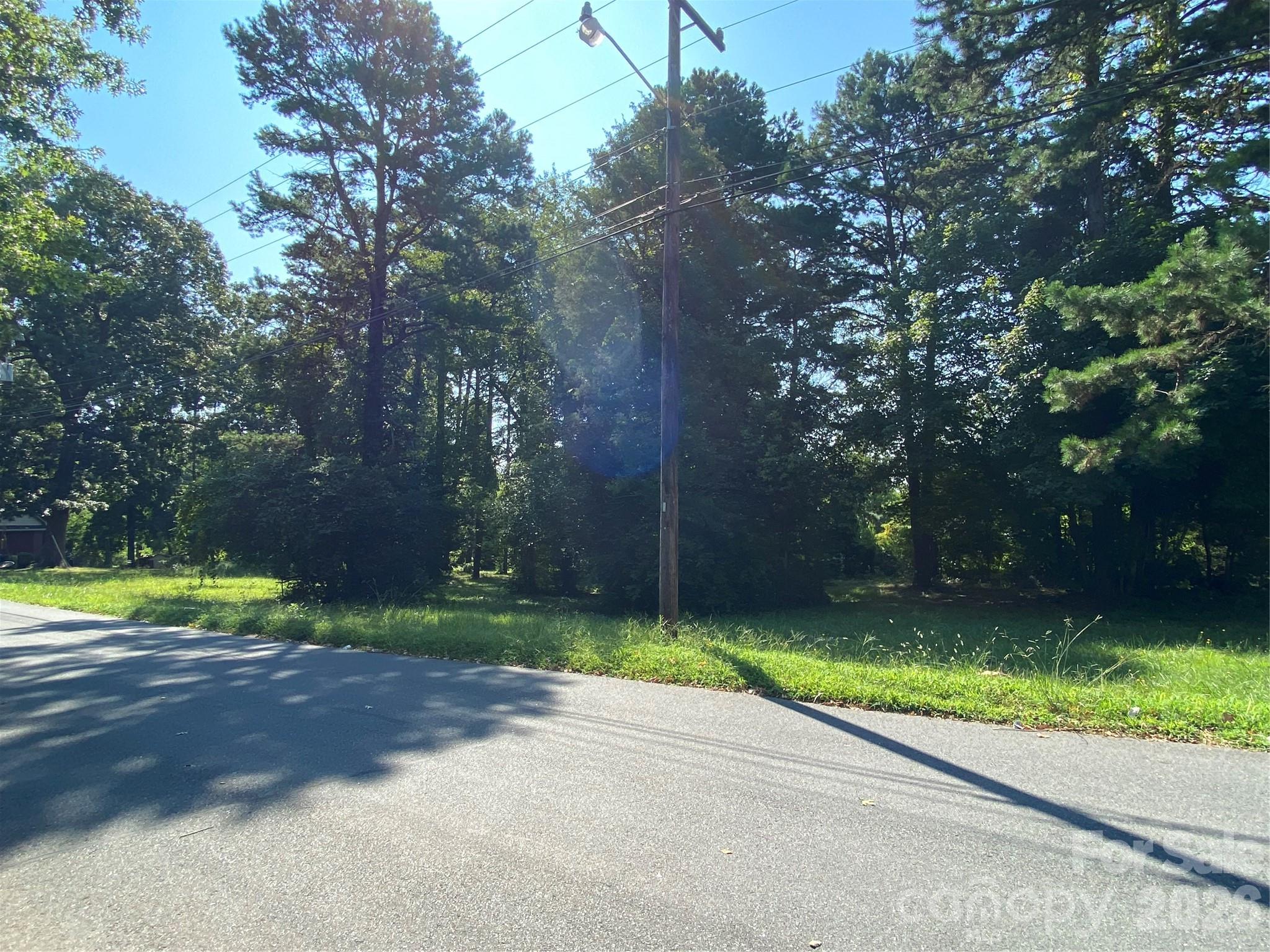 2 Wood Avenue Property Photo 3