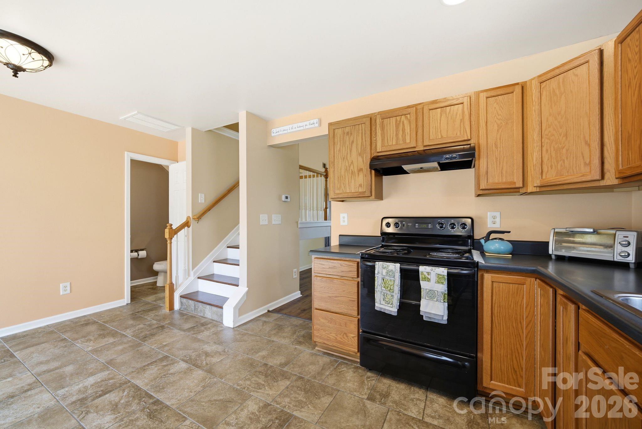 8038 Long House Lane Property Photo 13