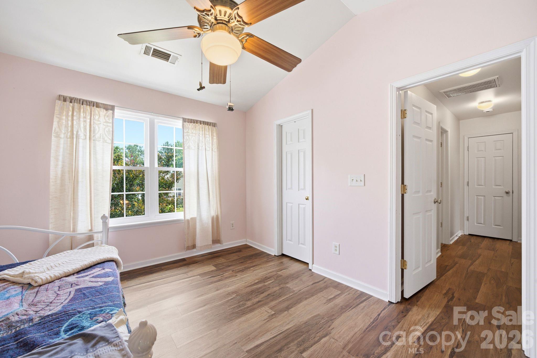 8038 Long House Lane Property Photo 23