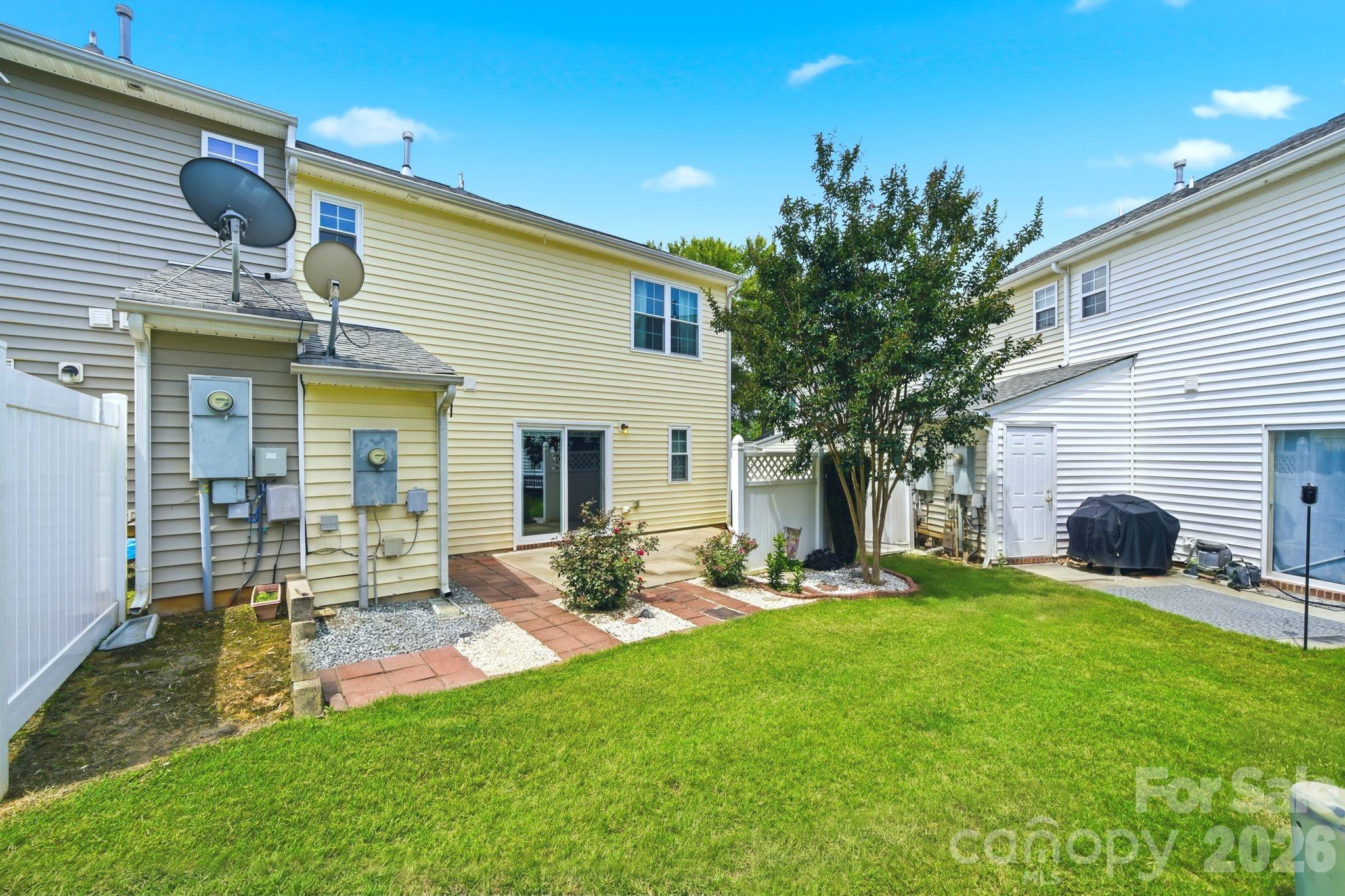 8038 Long House Lane Property Photo 36