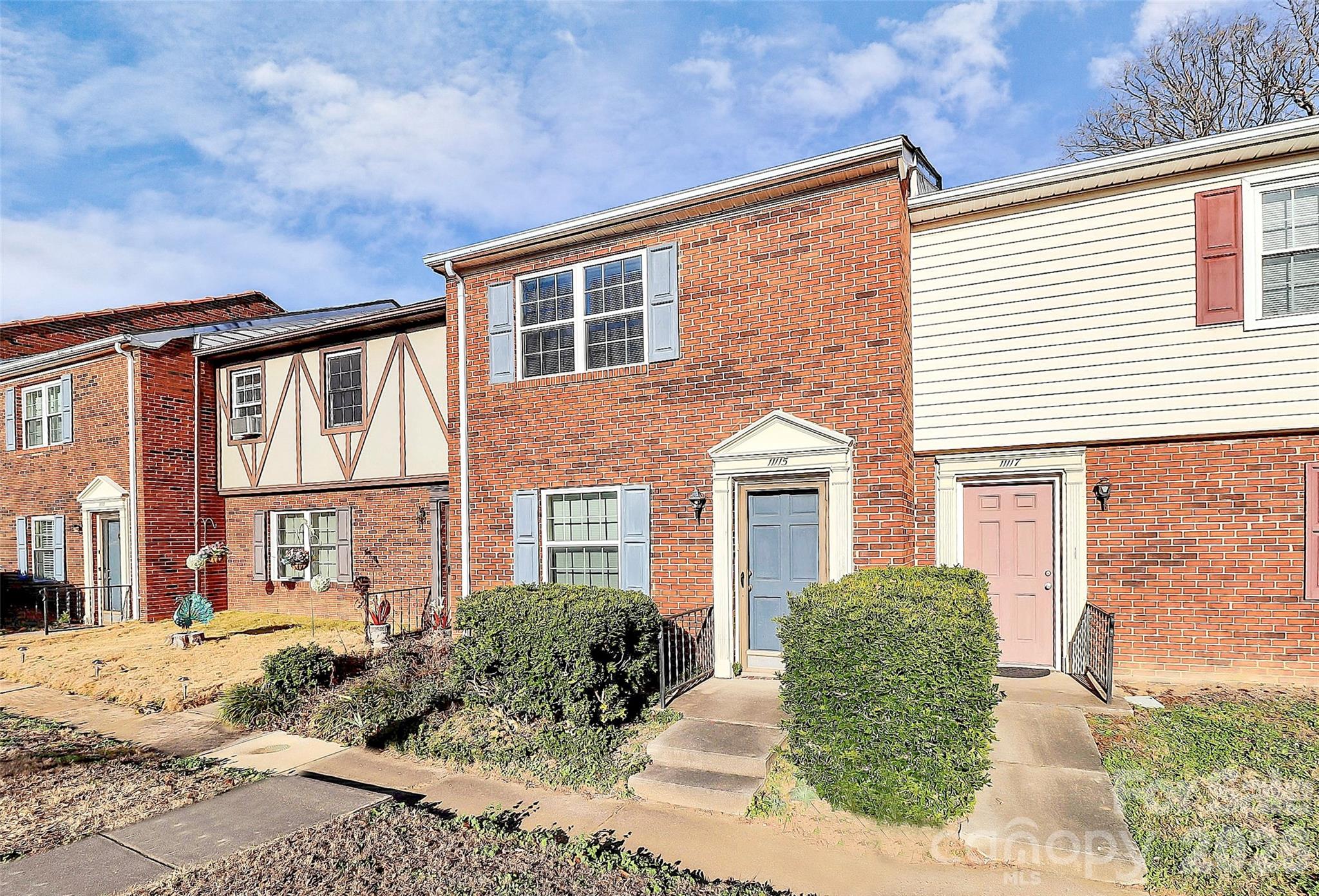 11115 Park Road Property Photo 2
