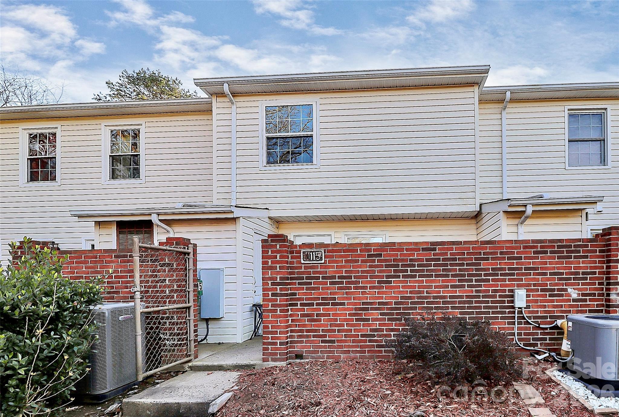 11115 Park Road Property Photo 5