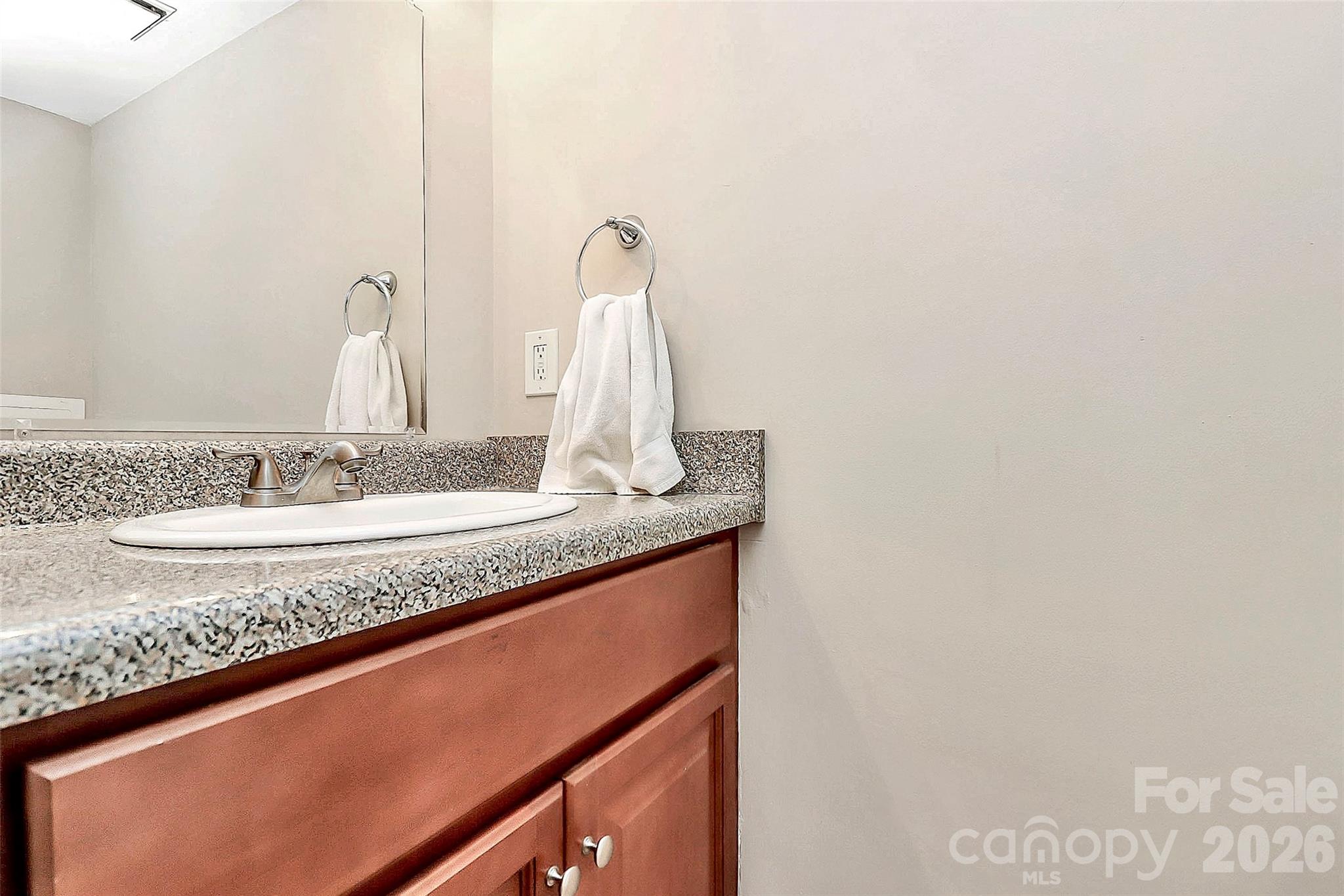 11115 Park Road Property Photo 15