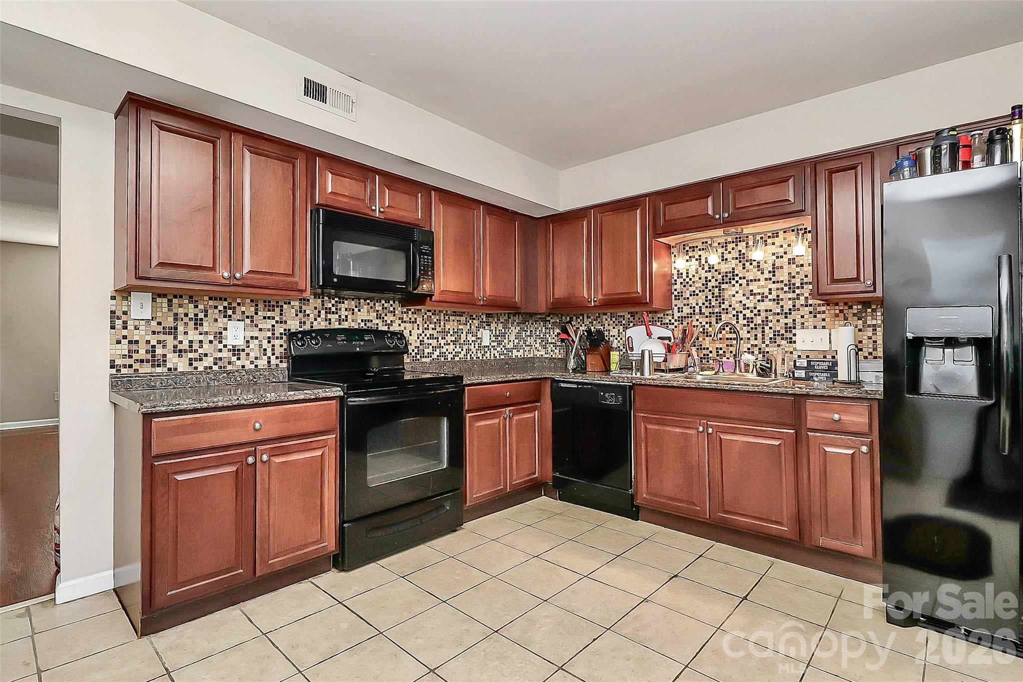 11115 Park Road Property Photo 23