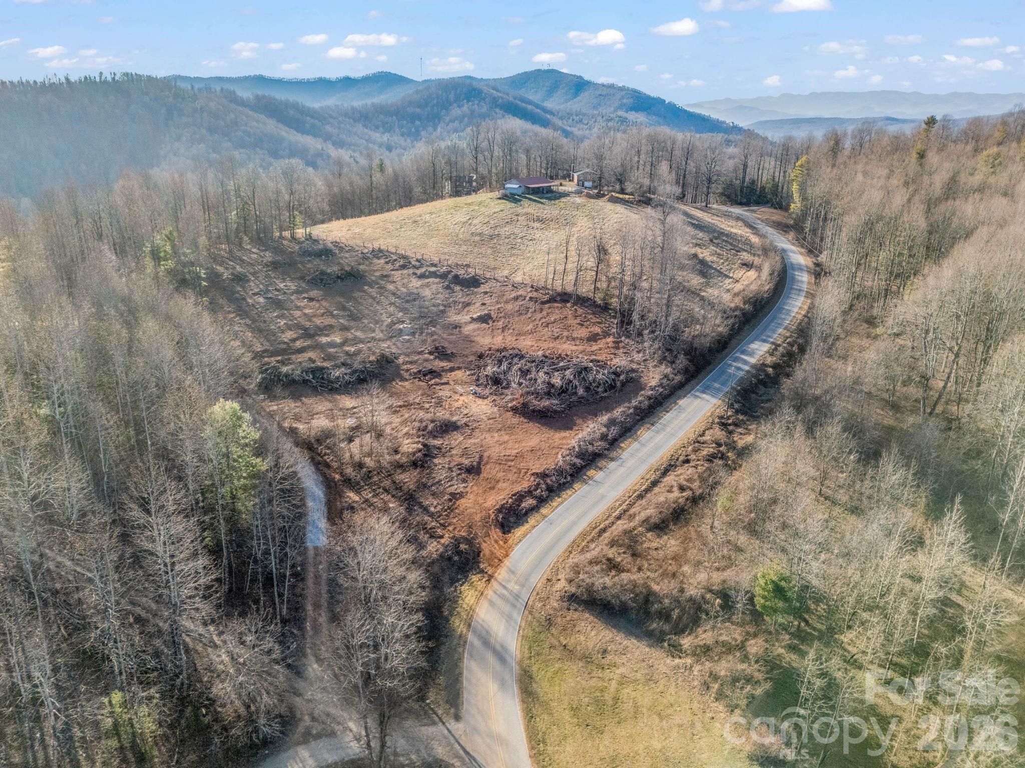 9999 Pinnacle Mountain Road Property Photo 3