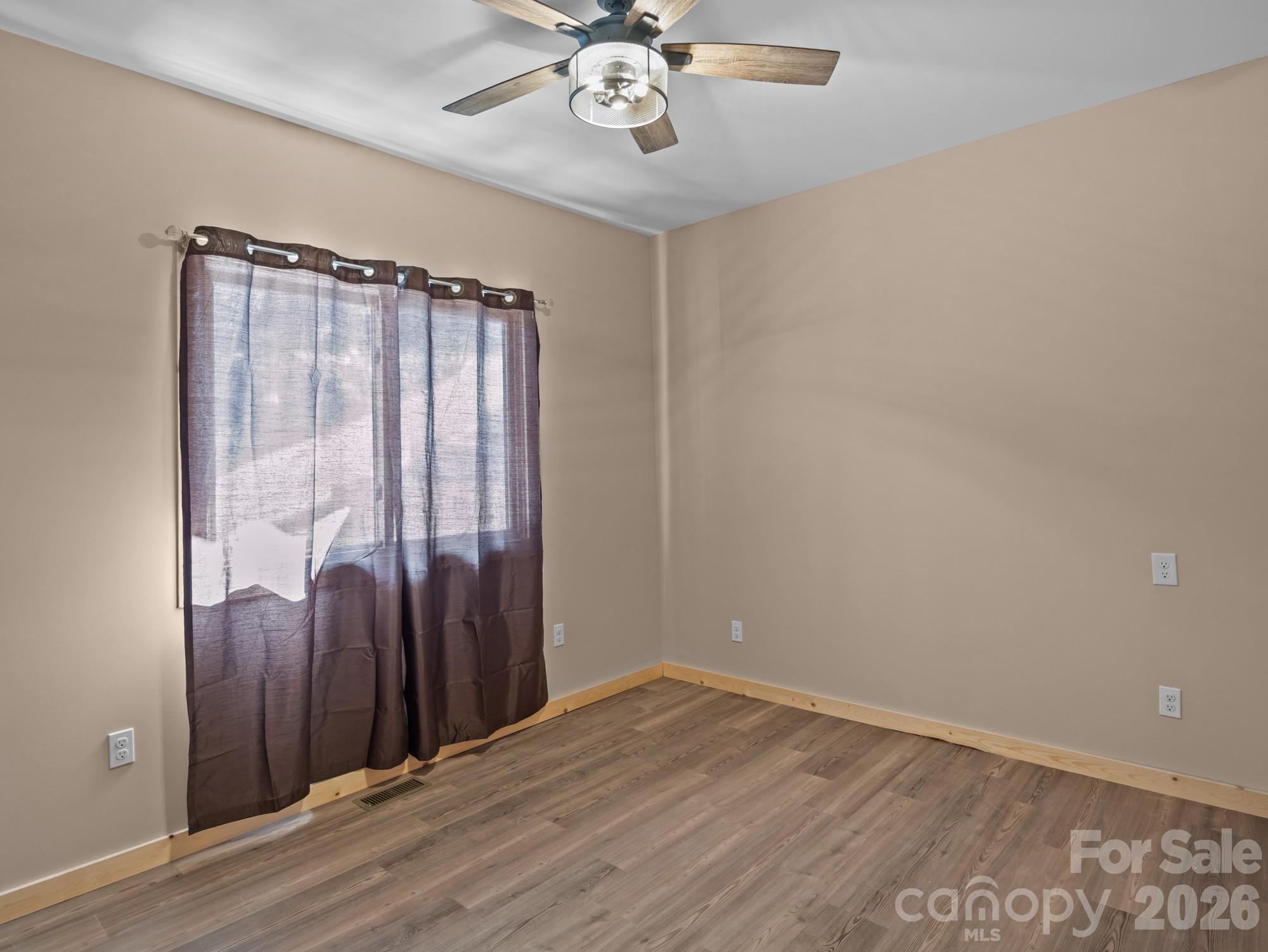 225 Aurora Lane Property Photo 25