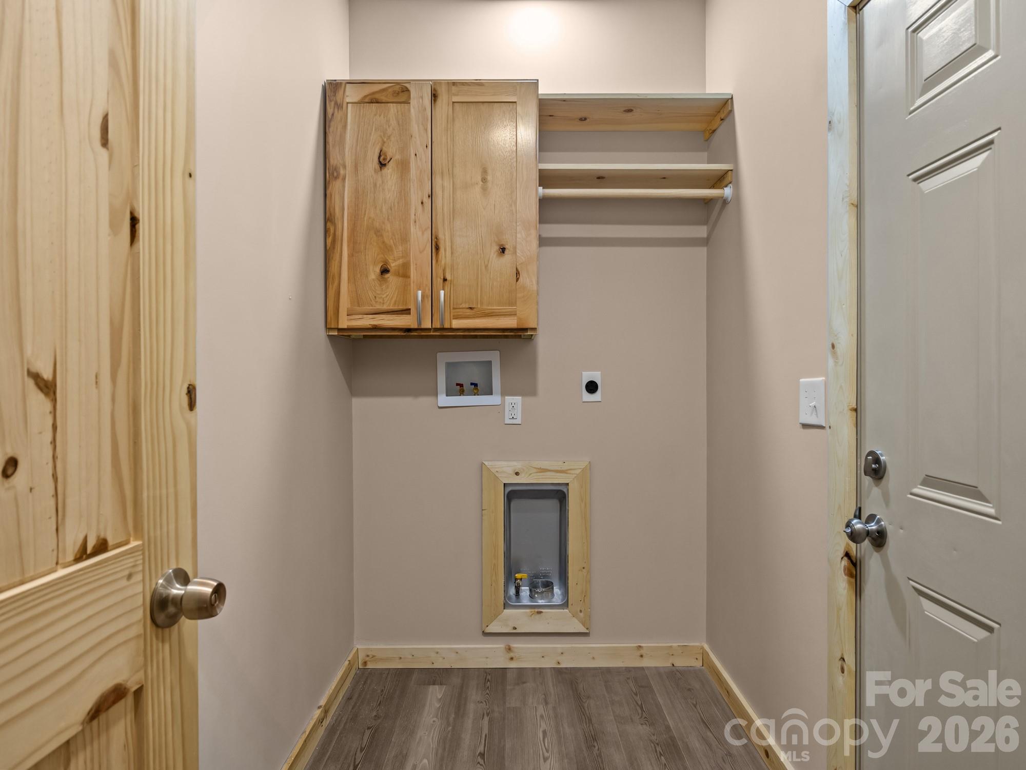 225 Aurora Lane Property Photo 27