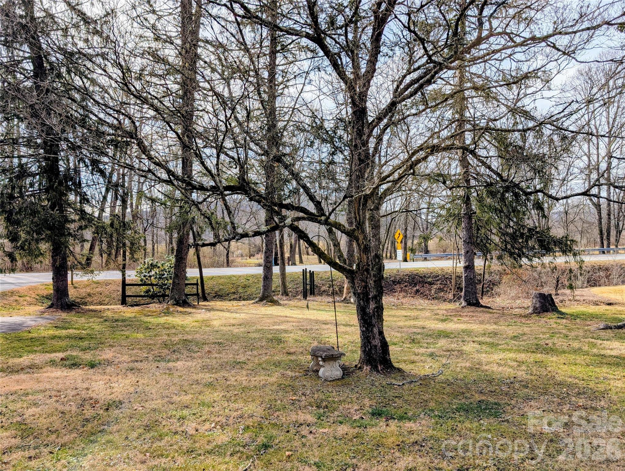 979 Greenville Highway Property Photo 3