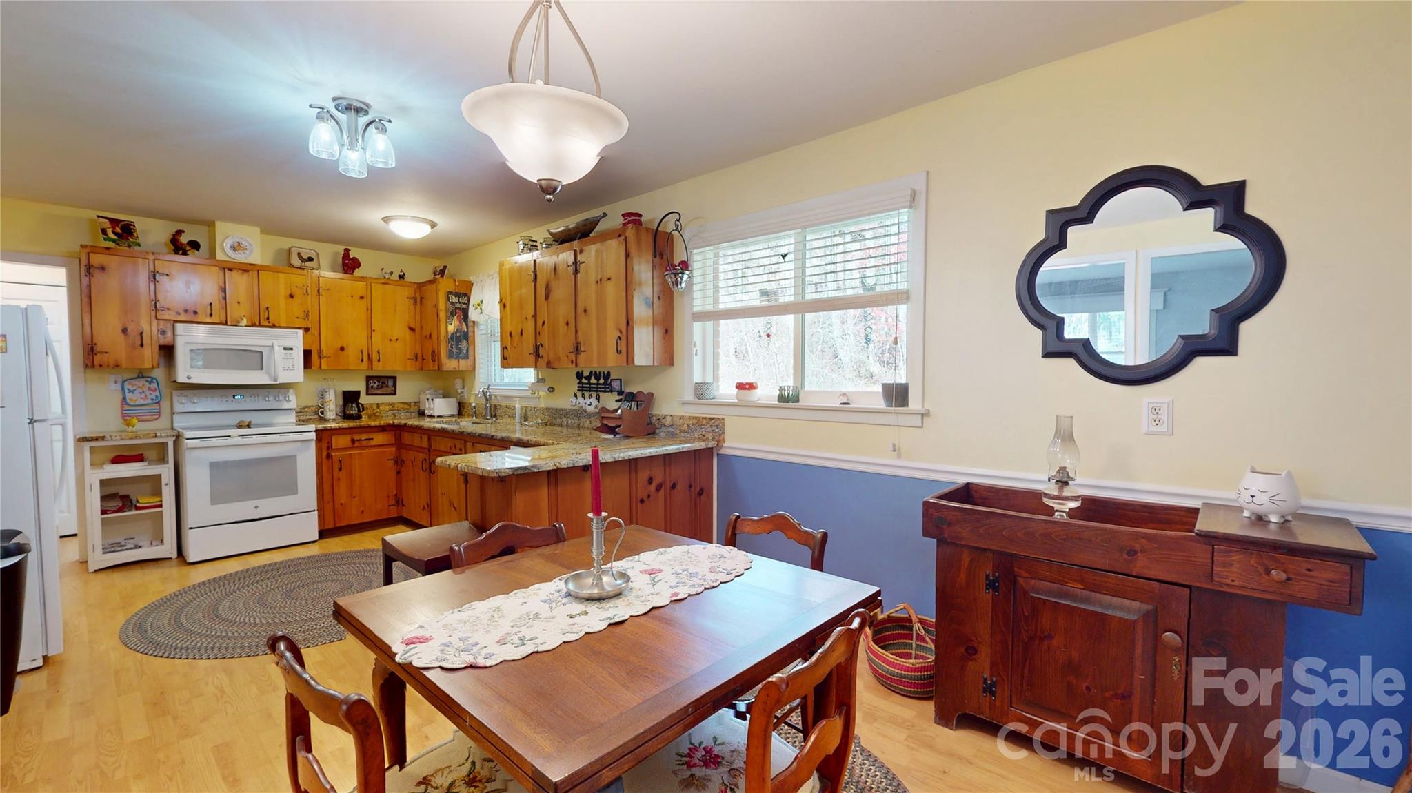979 Greenville Highway Property Photo 15