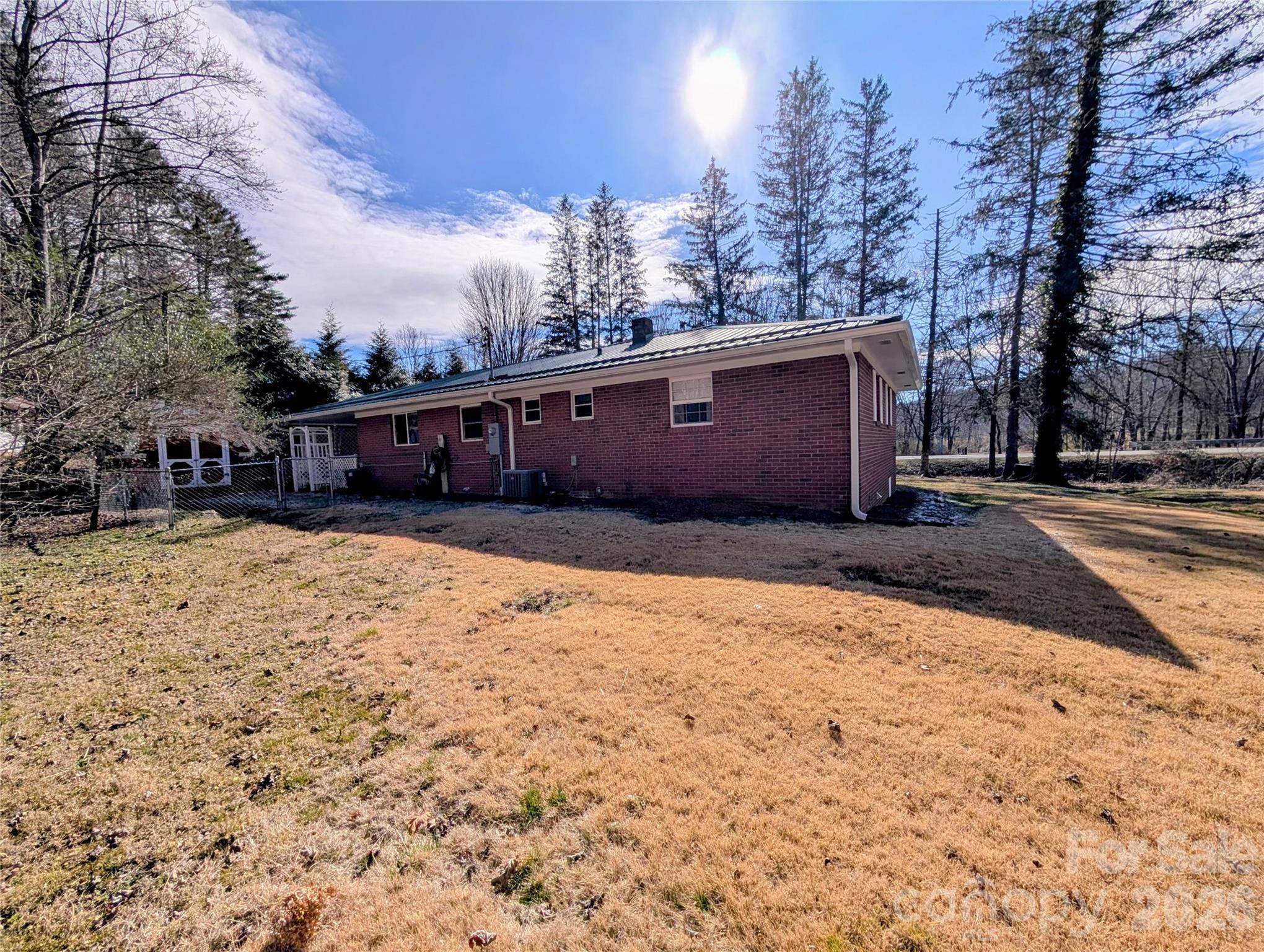 979 Greenville Highway Property Photo 25