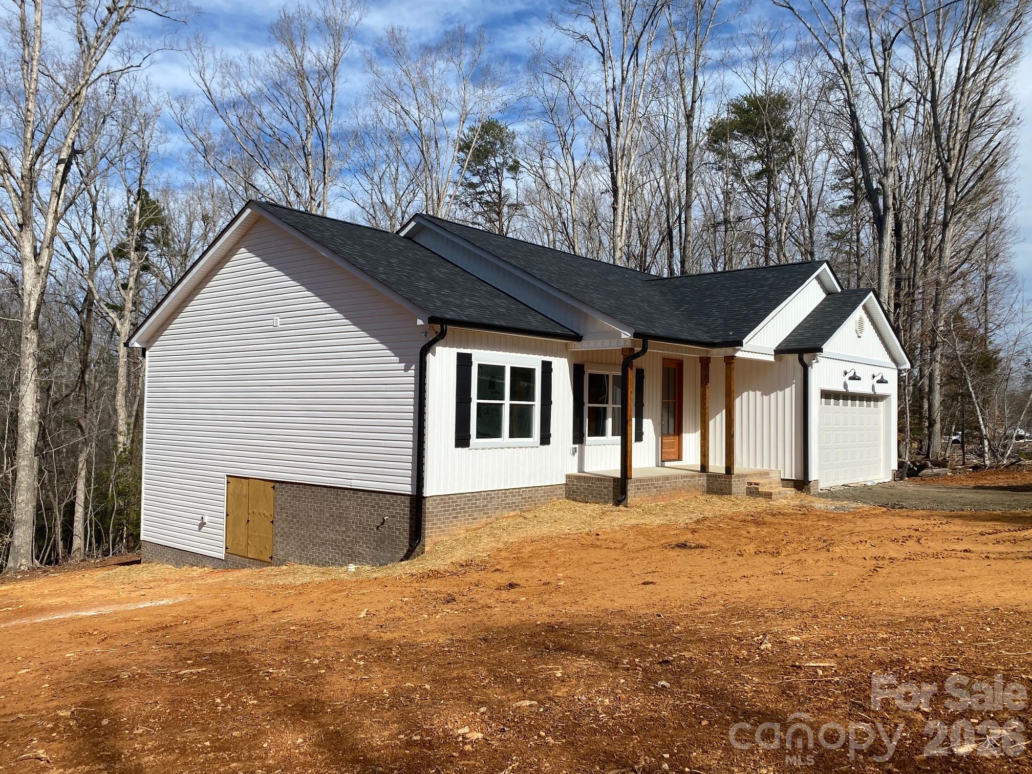 128 Hedgeline Drive Property Photo 10