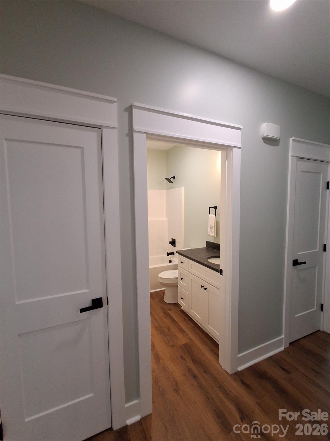 128 Hedgeline Drive Property Photo 20