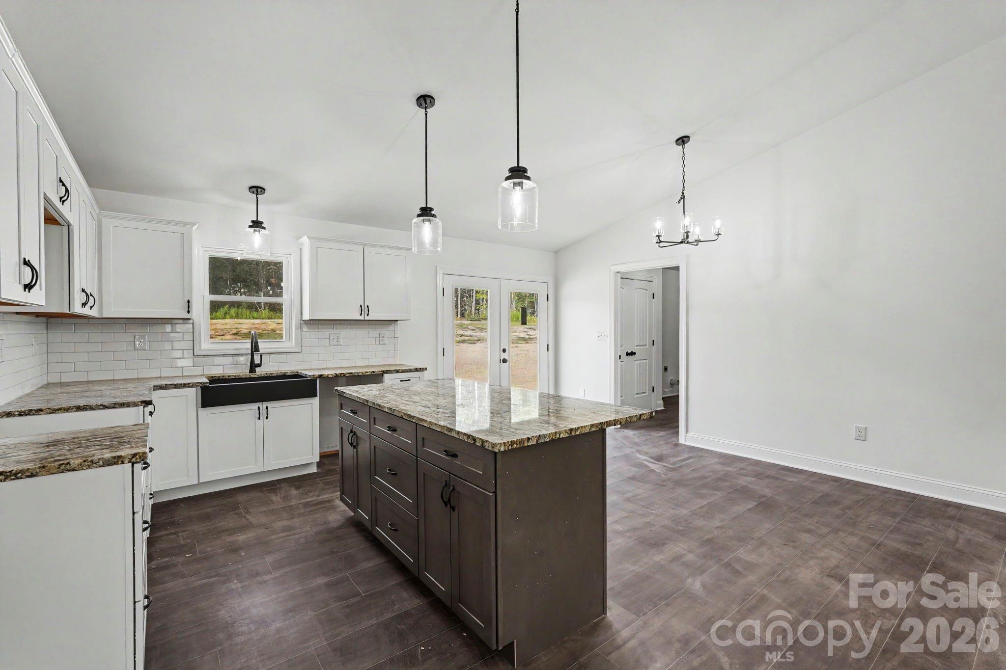 3620 Arrowhead Road Property Photo 4