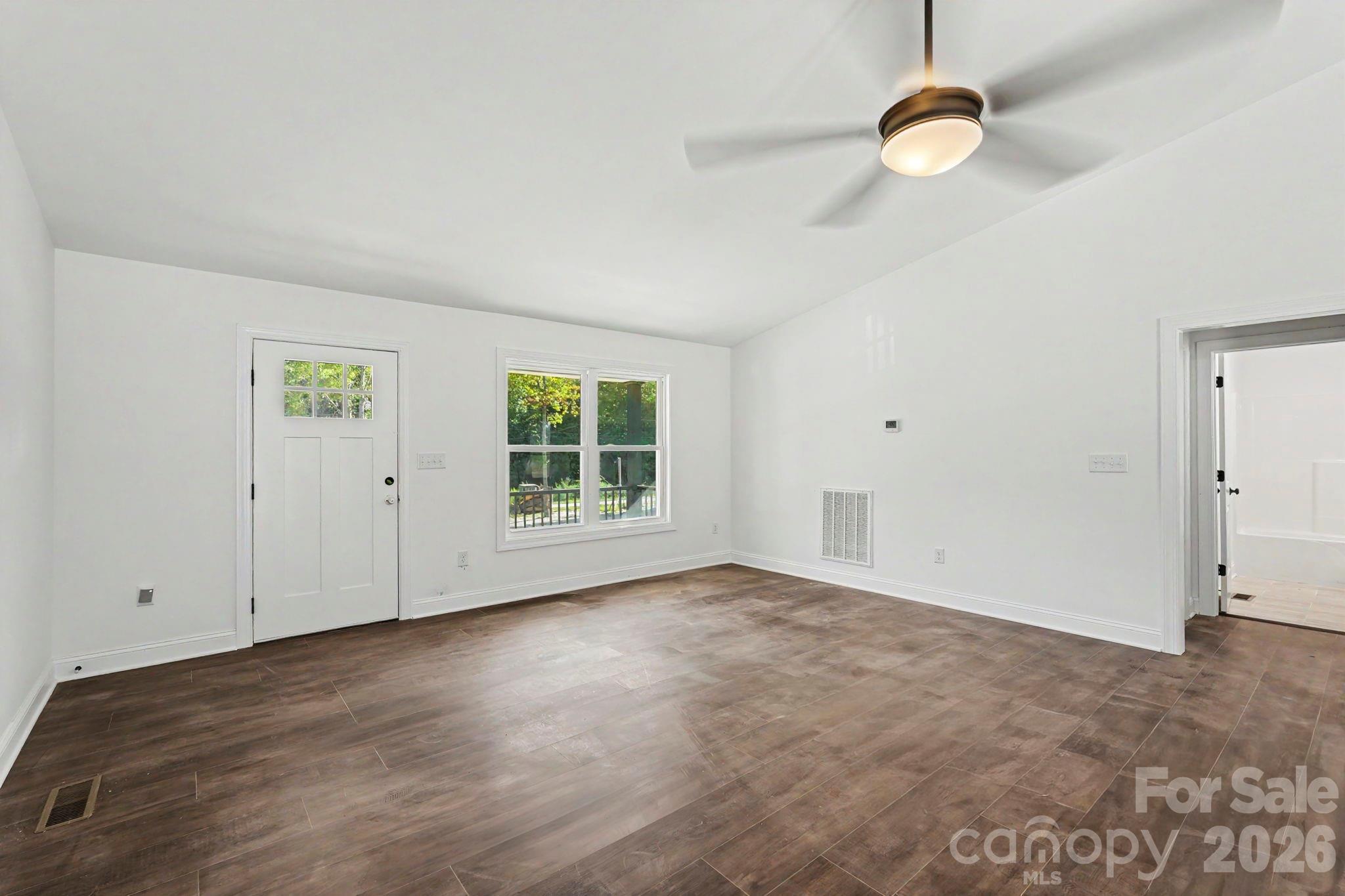 3620 Arrowhead Road Property Photo 6