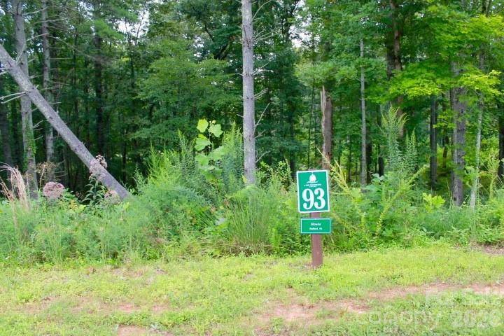 374 E Settings Boulevard Property Photo 7