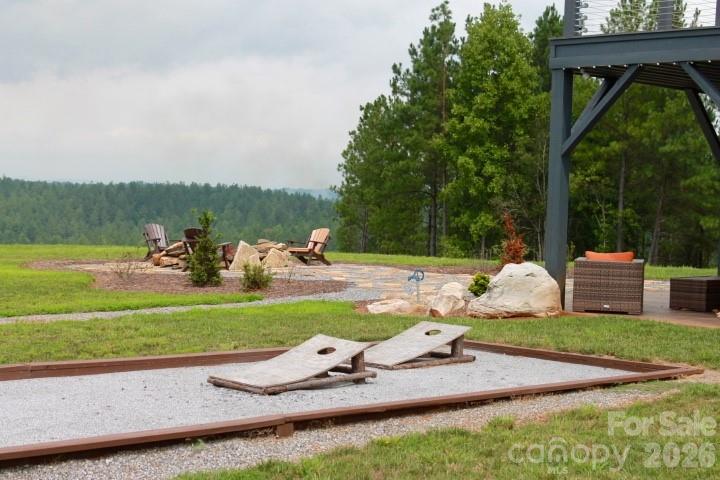 374 E Settings Boulevard Property Photo 8