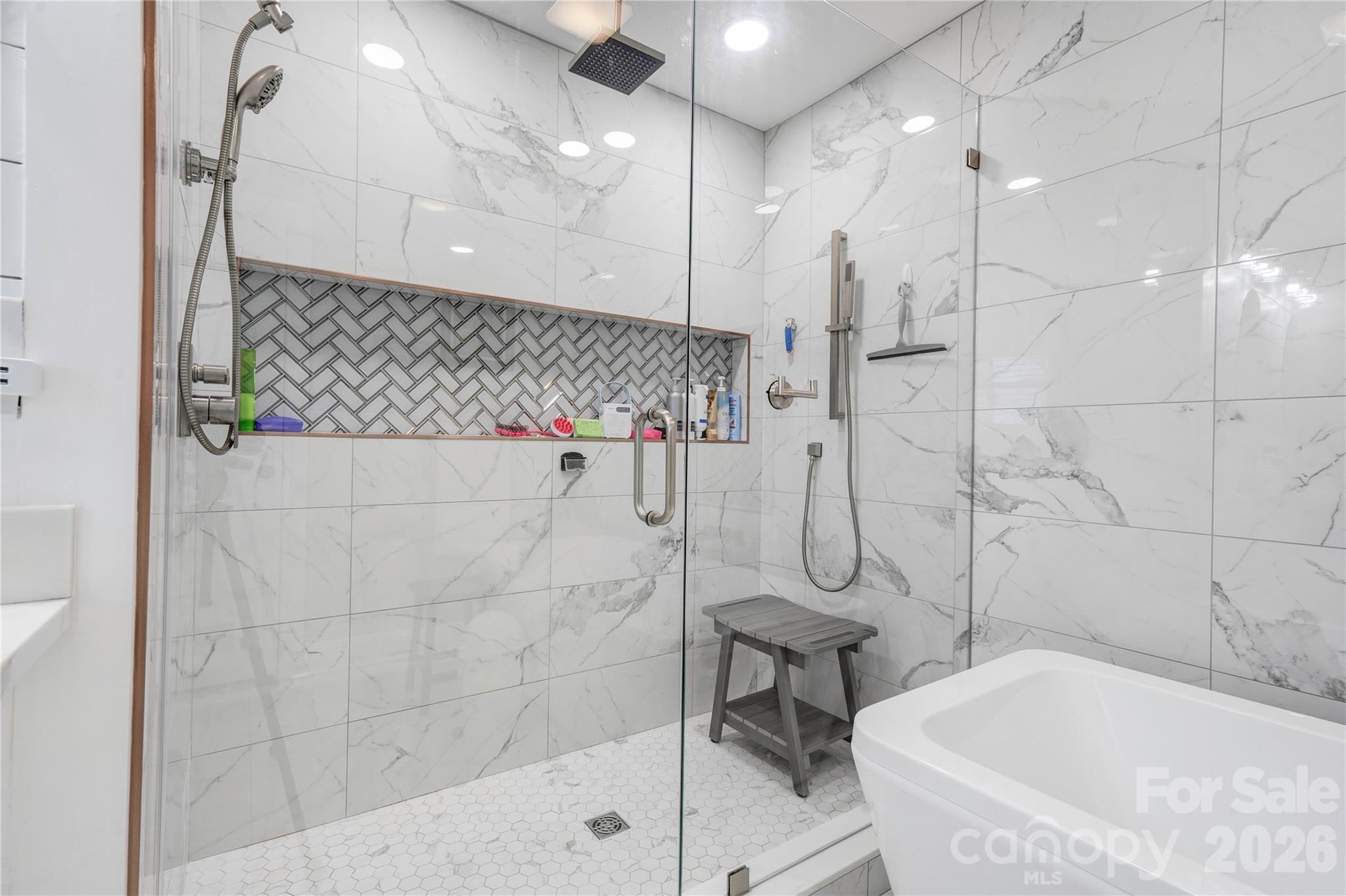 241 Howington Street Property Photo 23