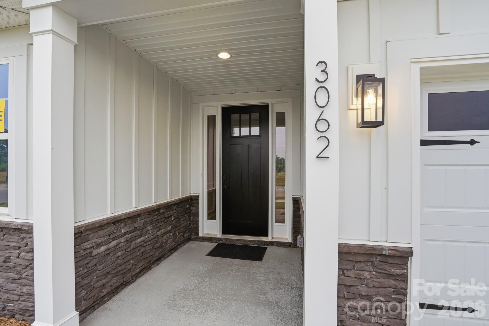 3062 Constitution Lane Property Photo 4