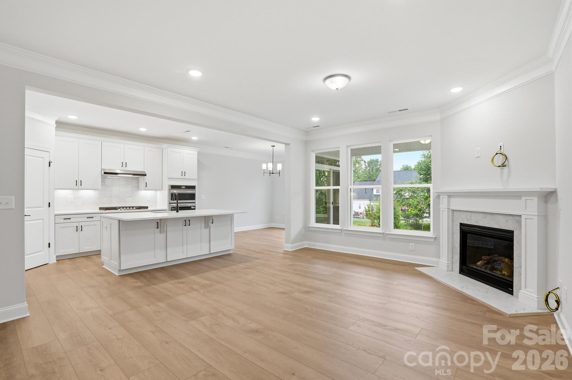 3062 Constitution Lane Property Photo 14