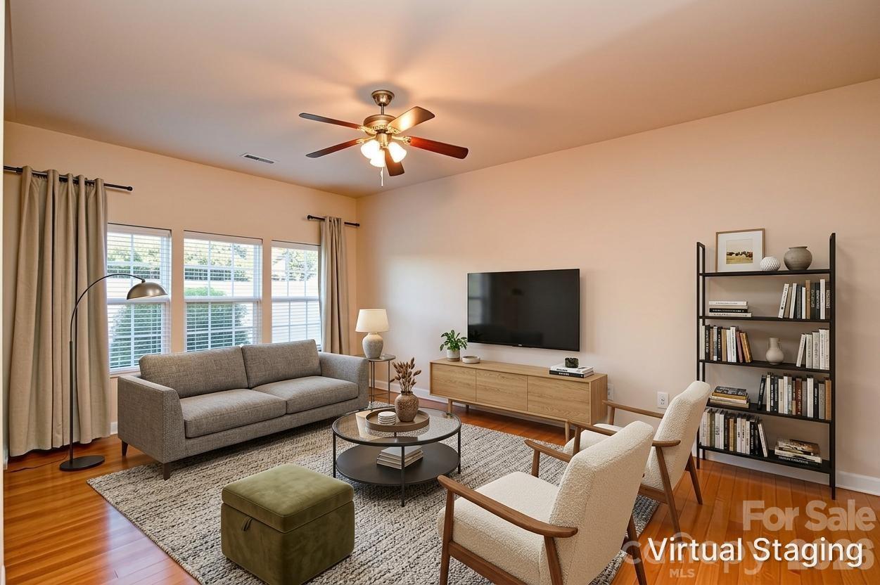 2126 Shady Pond Drive Property Photo 1