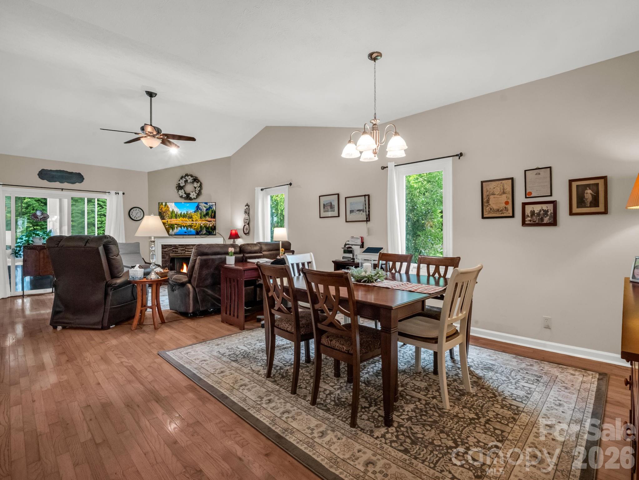 20 Country Meadows Lane Property Photo 13