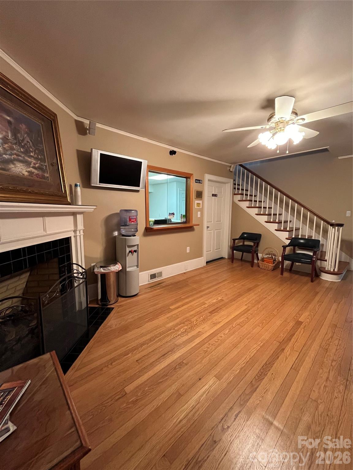 420 Harper Avenue Property Photo 4
