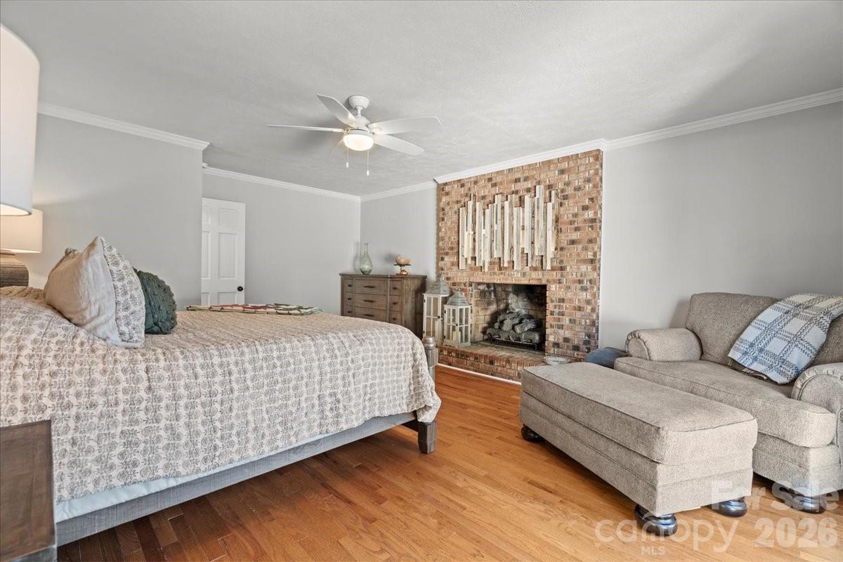 313 W Pigg Street Property Photo 16