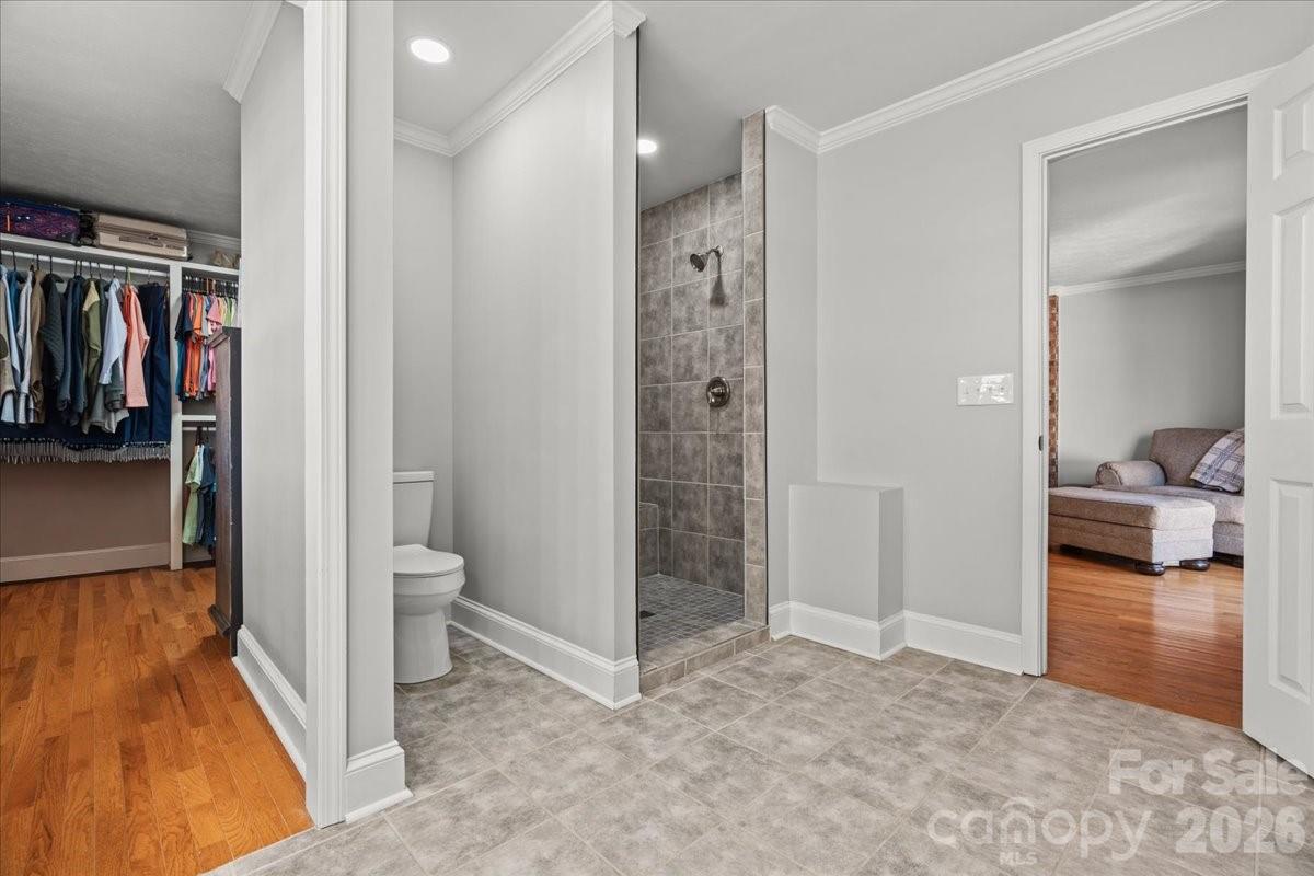 313 W Pigg Street Property Photo 18