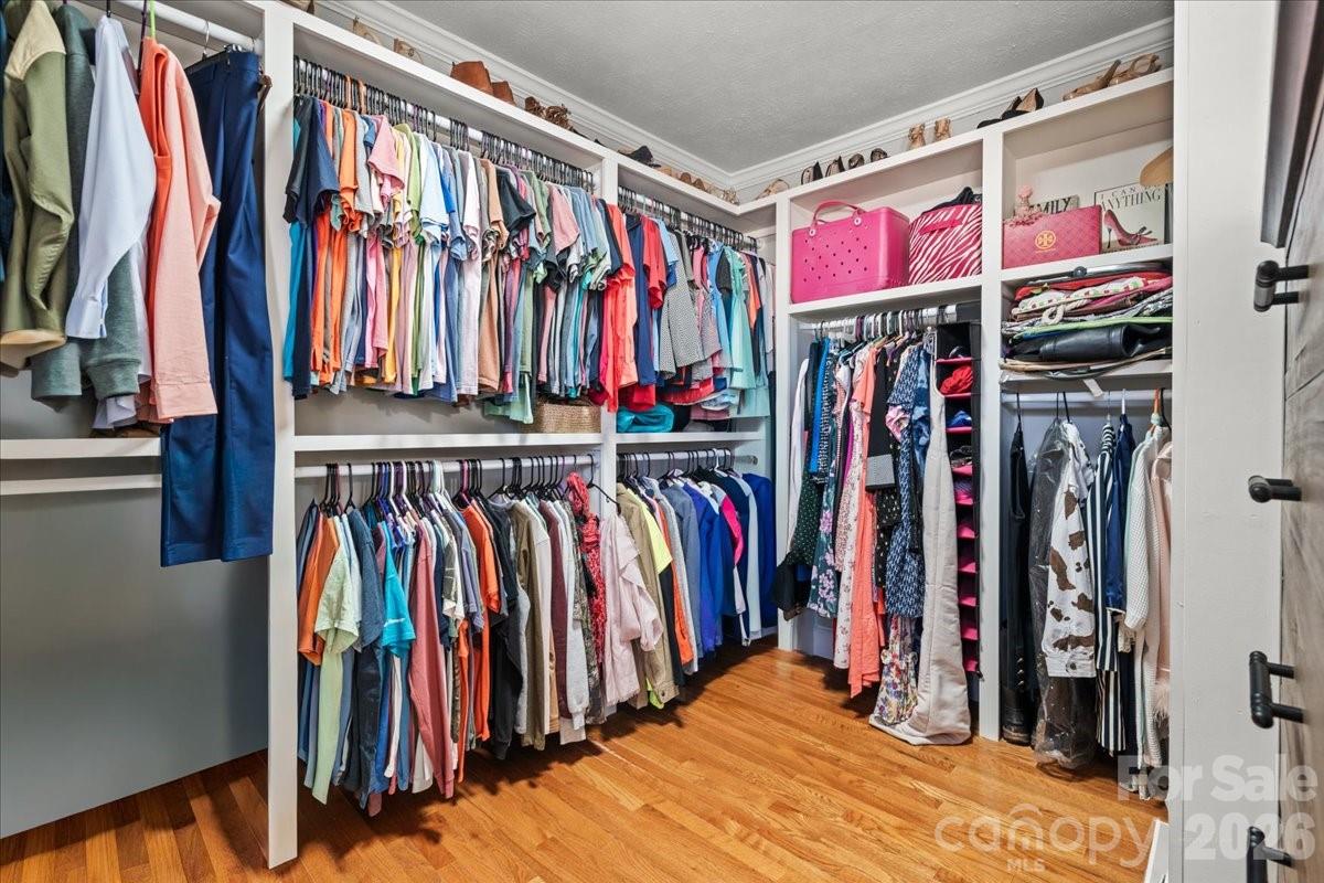 313 W Pigg Street Property Photo 19