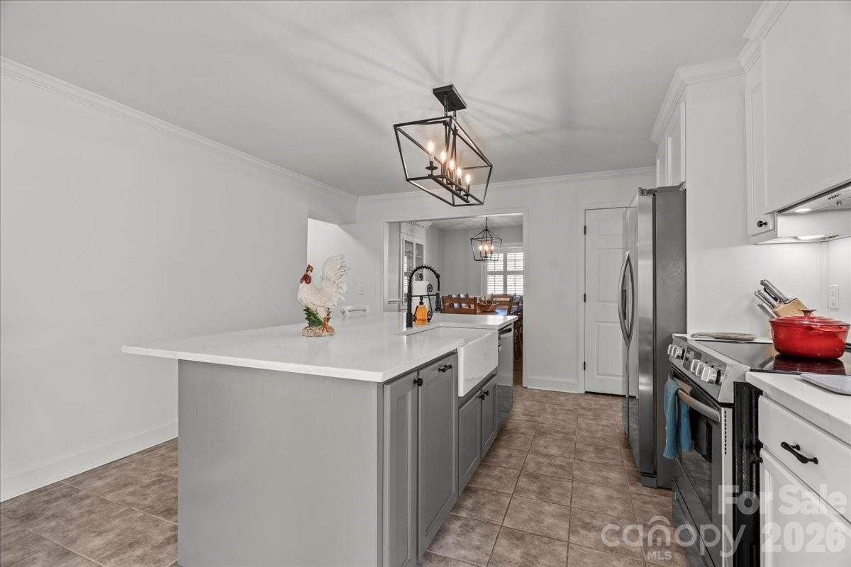 313 W Pigg Street Property Photo 28