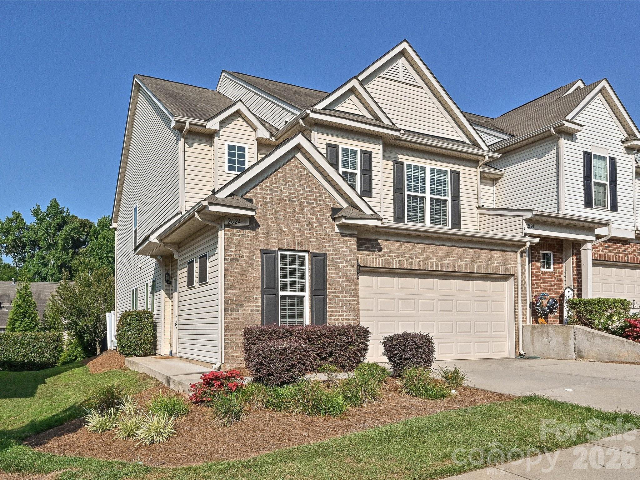 2624 Katy Flyer Avenue Property Photo 1