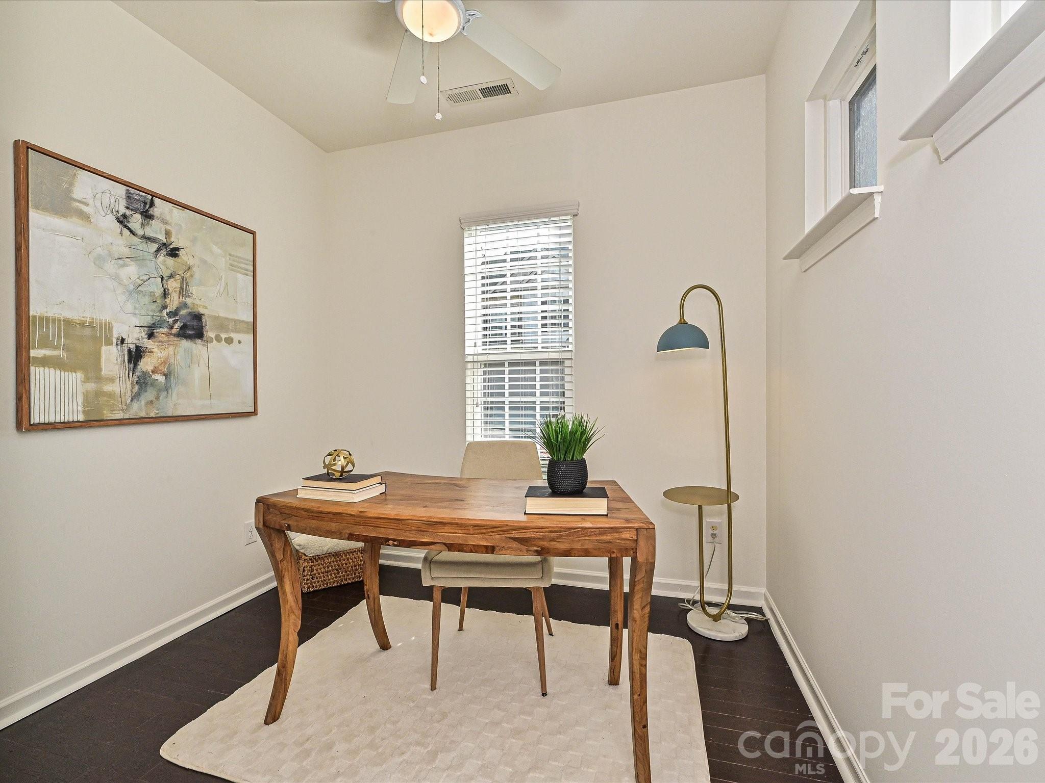 2624 Katy Flyer Avenue Property Photo 5