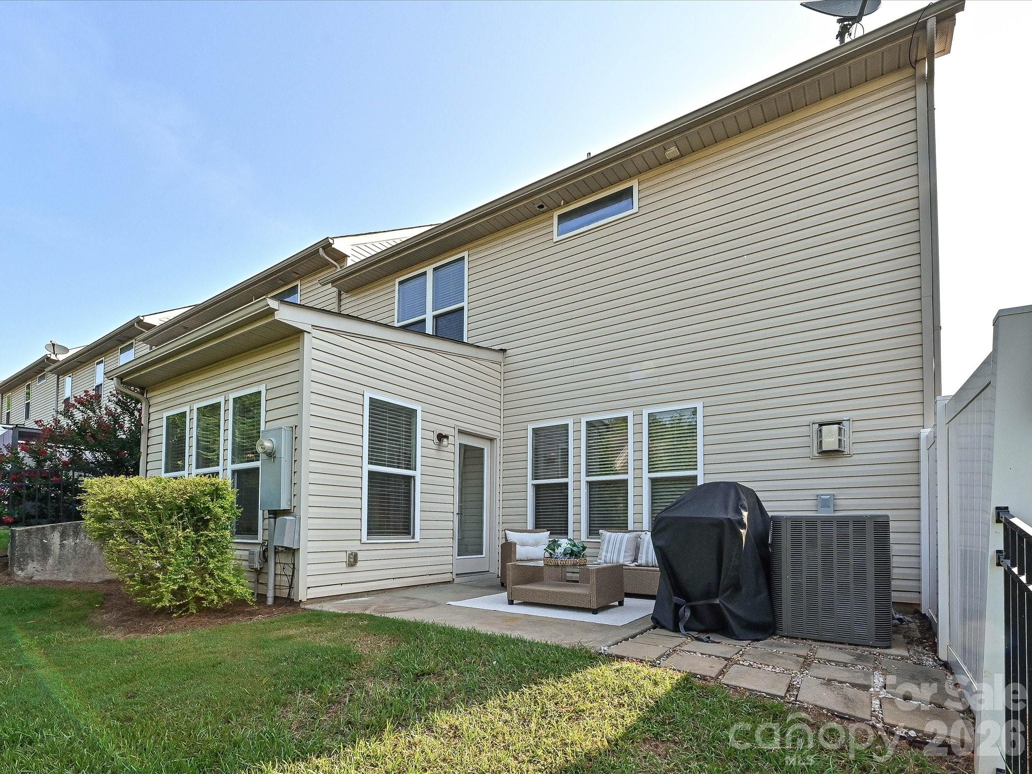 2624 Katy Flyer Avenue Property Photo 34