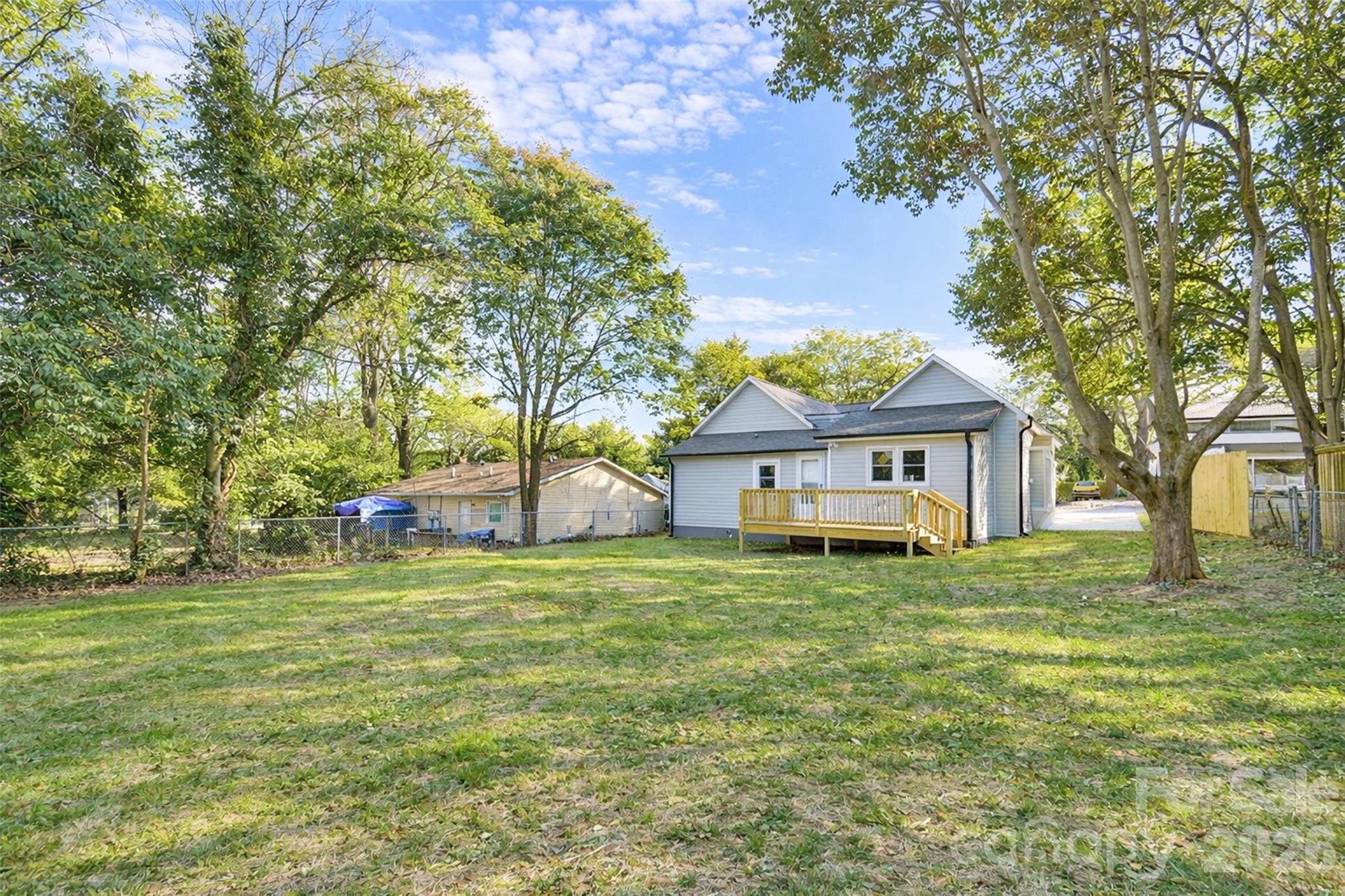 172 Eudy Drive Property Photo 4