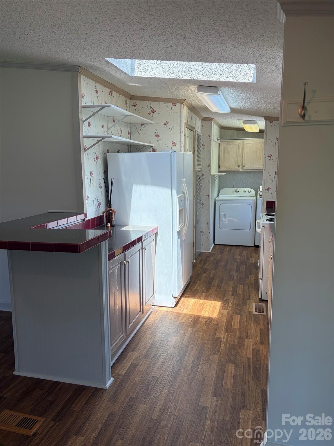 261 White Ash Circle Property Photo 8