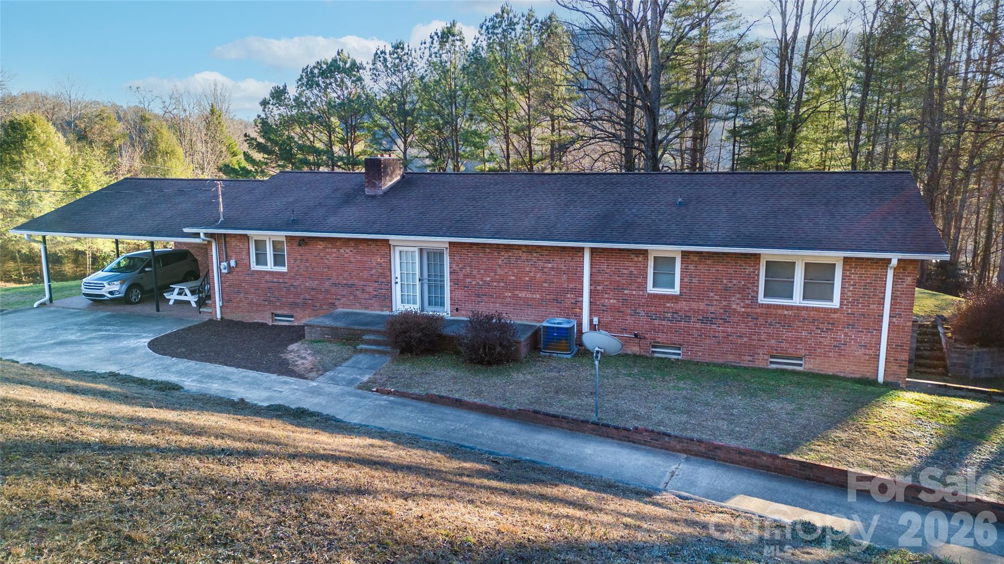 133 Harmony Hill Property Photo 4