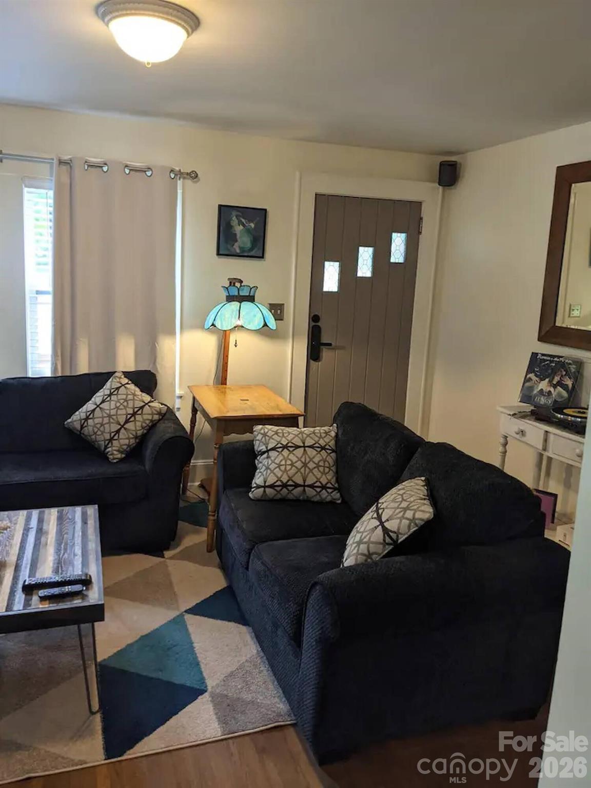 4033 W Tyvola Road Property Photo 3