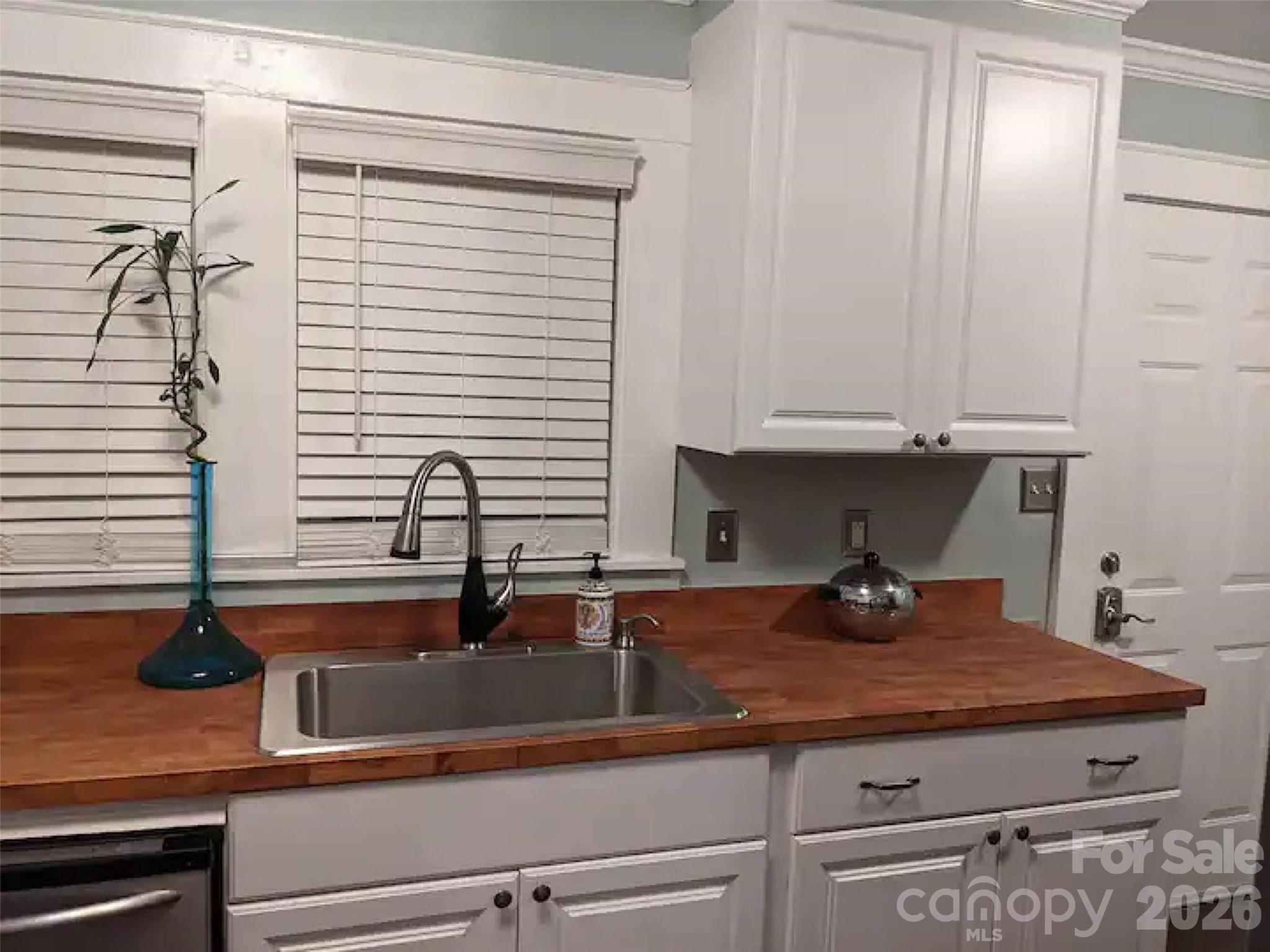 4033 W Tyvola Road Property Photo 39