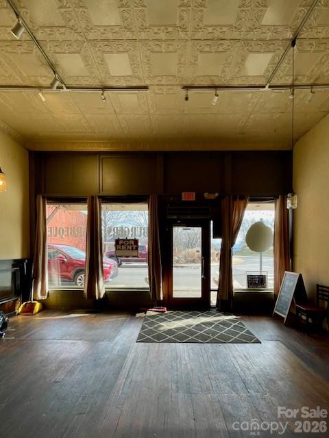 37 S Main Street Property Photo 9