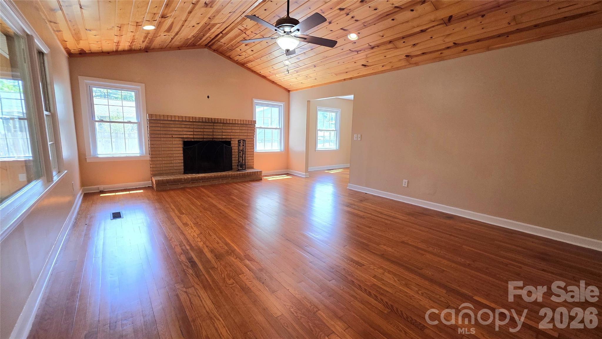1627 Greenville Highway Property Photo 7