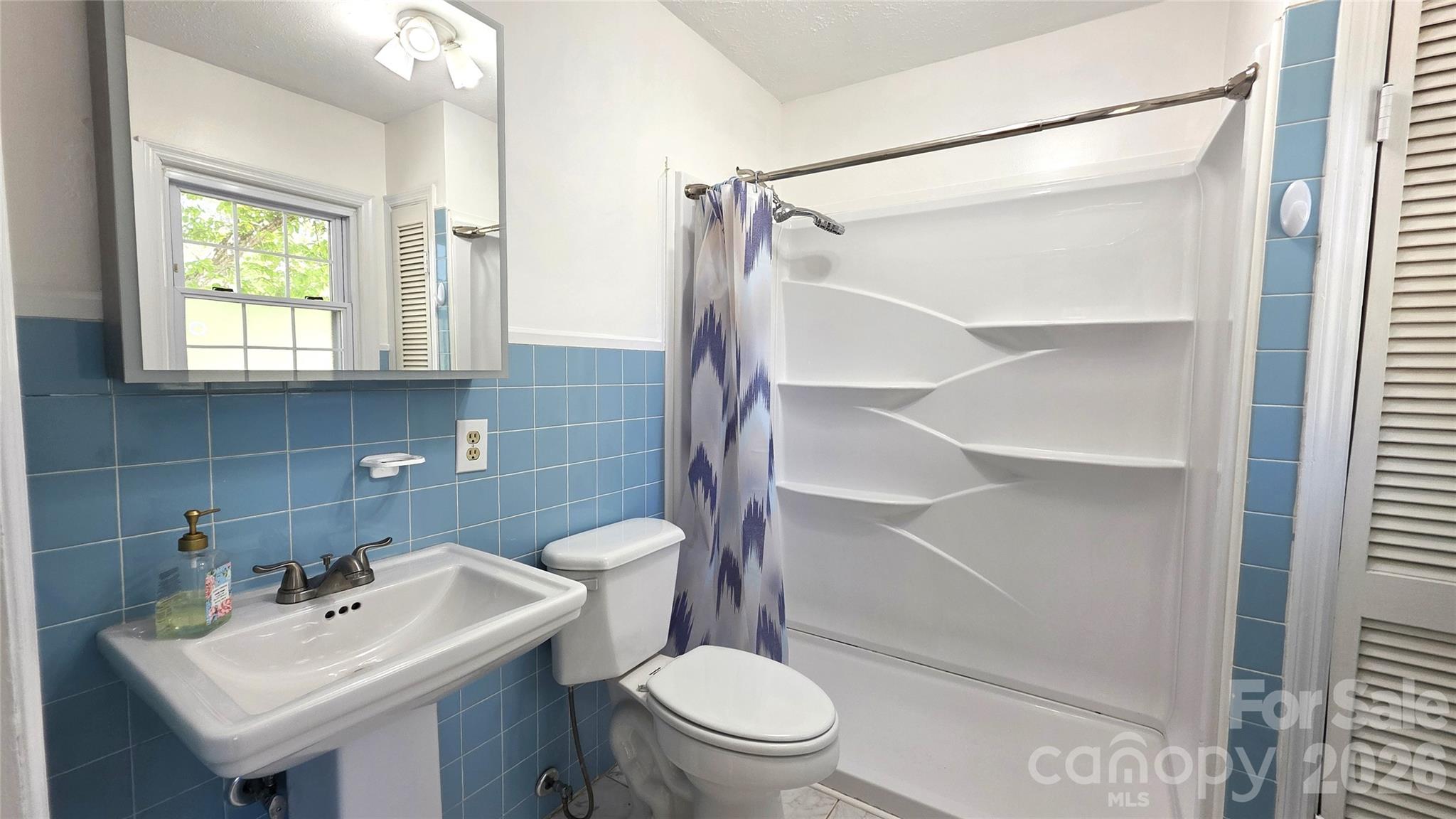 1627 Greenville Highway Property Photo 15