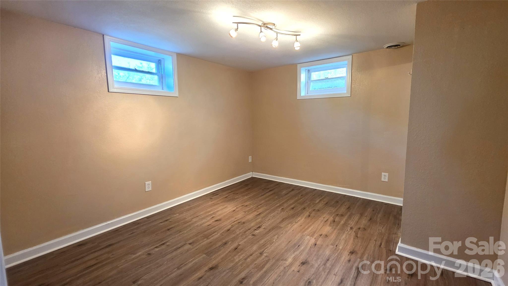 1627 Greenville Highway Property Photo 26