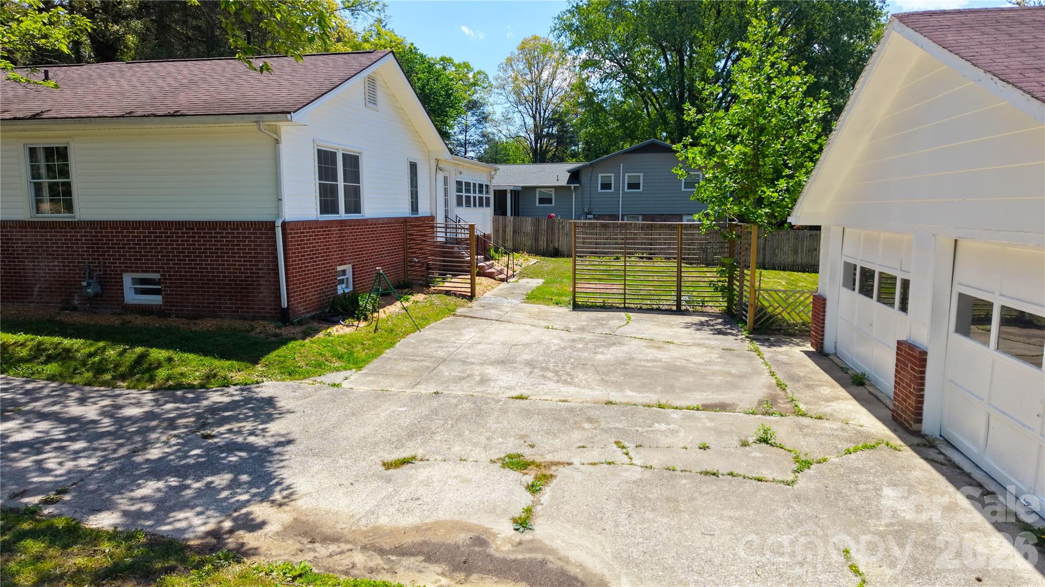 1627 Greenville Highway Property Photo 38